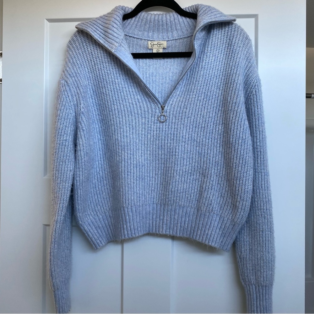 Soft and cozy quarters zip sweater woman’s small